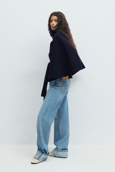 Evonni | Belt cape jacket