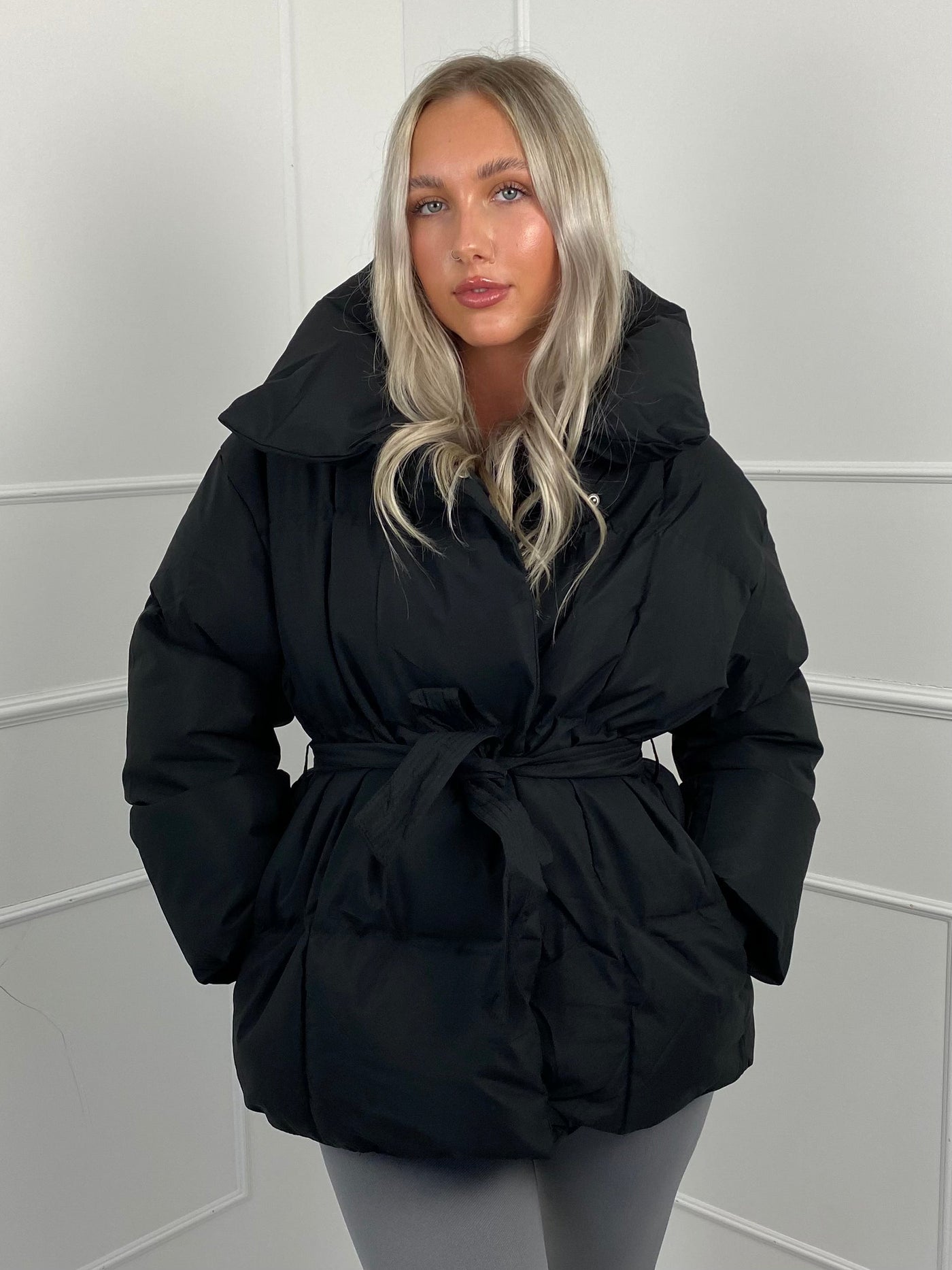 Karly | Short Belted Puffer Jacket